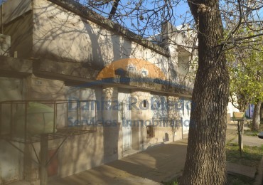 Casa a refaccionar calle Belgrano 1755/57 - Inmejorable ubicacion